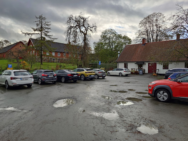 Comentarii opinii despre Vismarlövs Café & Bagarstuga AB