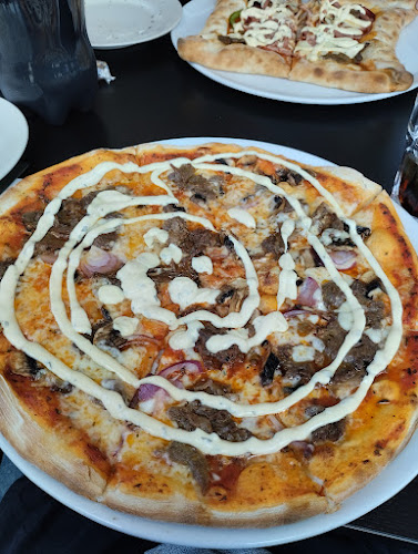 Mörrums Pizzeria Open Times