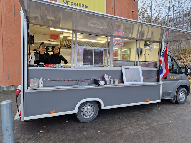 Hot Isaan Thai - Gastronomi och hotellverksamhet