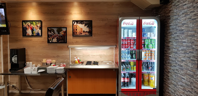 Pizzeria 2000 - Gastronomi och hotellverksamhet