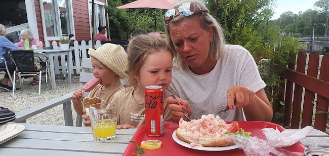 Vänersborgs Slusscafé Phone number