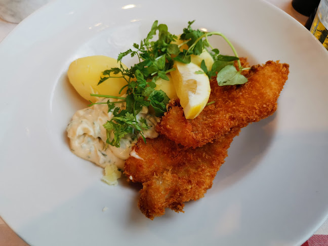 Comentarii opinii despre Tysta Mari