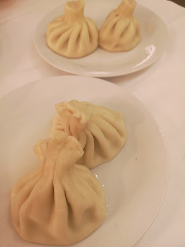 Tiflisi - Gastronomi och hotellverksamhet