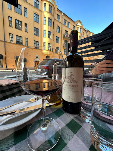 Tomtebogatan 27, 113 38 Stockholm