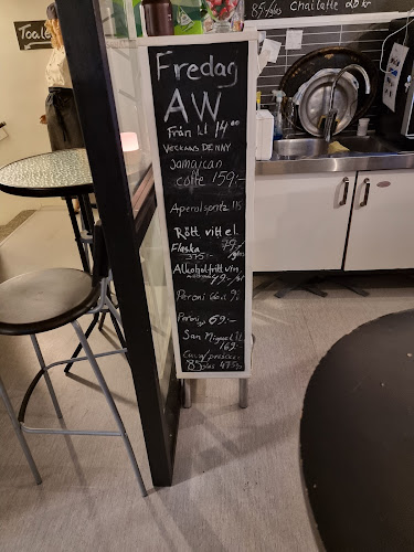 Opinii despre Anna-Kattis Delikatess & Catering/Norre Catering AB în Halmstad - Gastronomi och hotellverksamhet