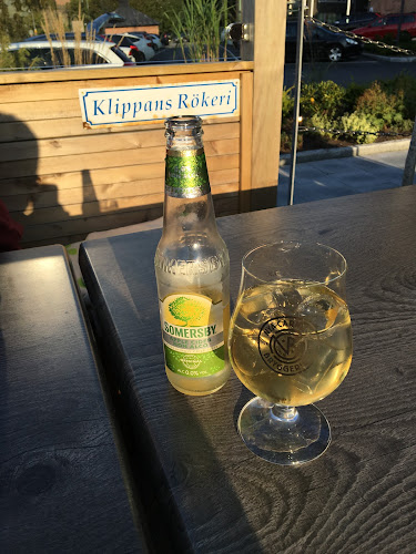 Comments and reviews of Porter Pelle - Restaurang vid Vattnet, Evenemang/Livemusik i Göteborg