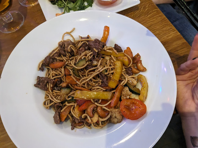 Comentarii opinii despre Mamadou