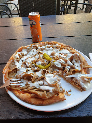 Opinii despre La Strada Pizzeria în Karlshamn - Gastronomi och hotellverksamhet