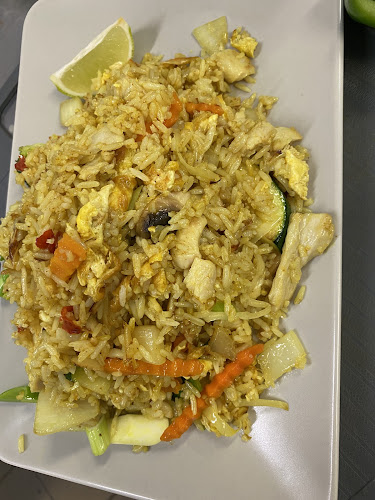 Rissne Sushi och Wok - Gastronomi och hotellverksamhet