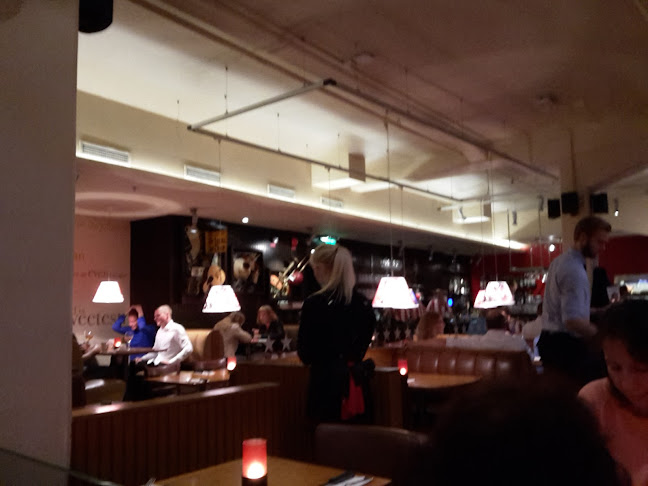 Lilla torg 17, 211 34 Malmö