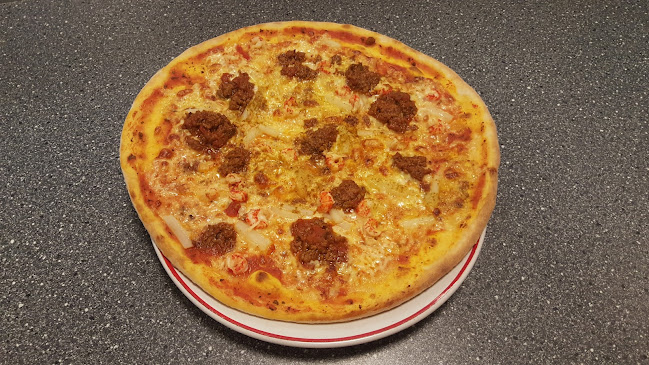 Katja's Pizzeria - Gastronomi och hotellverksamhet