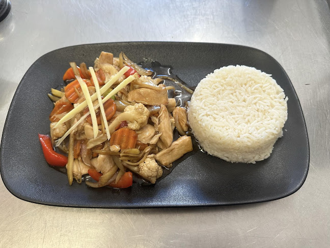 Opinii despre PHI KUL THAI în Enskede - Gastronomi och hotellverksamhet