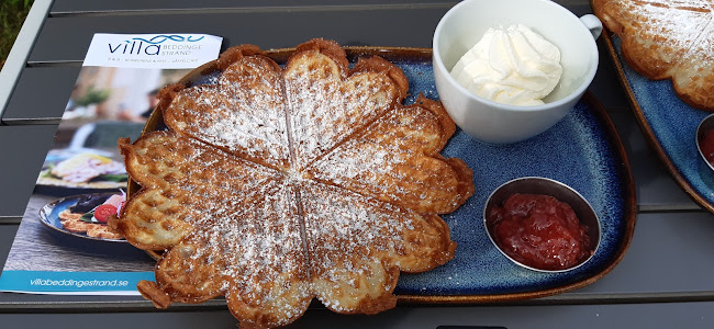 Villa Beddingestrand & Våffelcafé Open Times