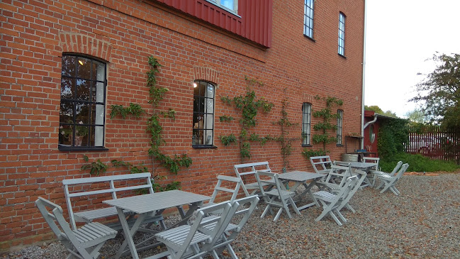 Bränneriets Gård - Gastronomi och hotellverksamhet