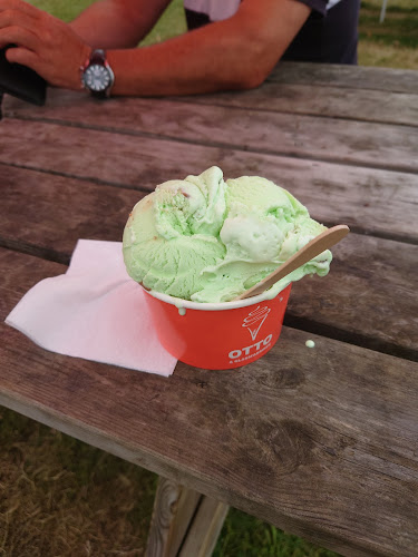 Otto glass Simrishamn Open Times