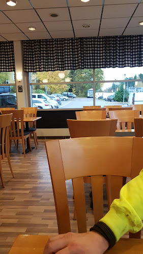 Comments and reviews of Björnen i Boo