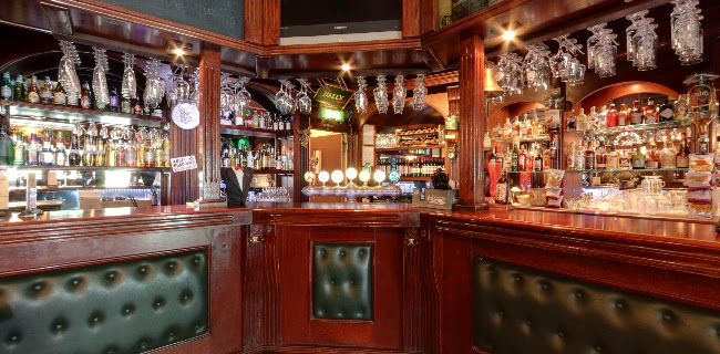 Opinii despre Oliver Twist în Nyköping - Gastronomi och hotellverksamhet