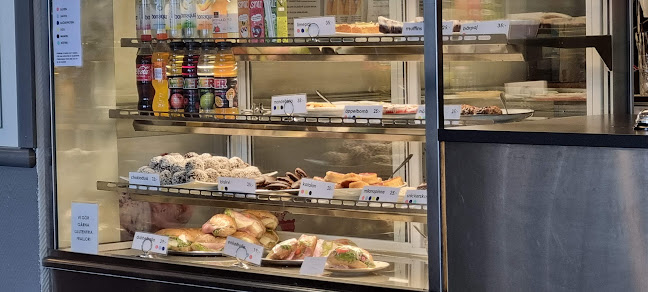 Café Fontaine - Gastronomi och hotellverksamhet