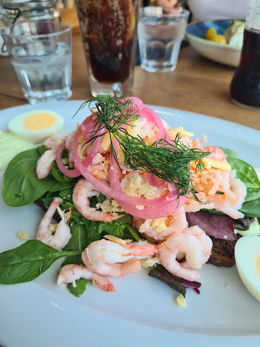Restaurang Pråmen - Gastronomi och hotellverksamhet