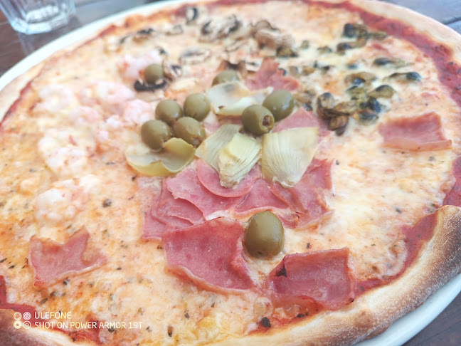 Gräddö Pizzeria - Gastronomi och hotellverksamhet