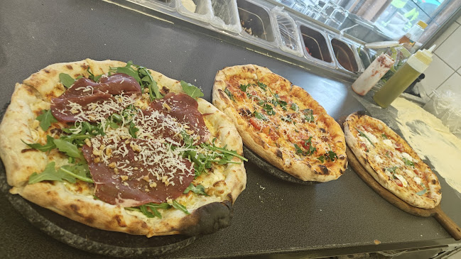 Reviews of Margherita Pizzeria & Foodtruck in Älvsjö - Gastronomi och hotellverksamhet