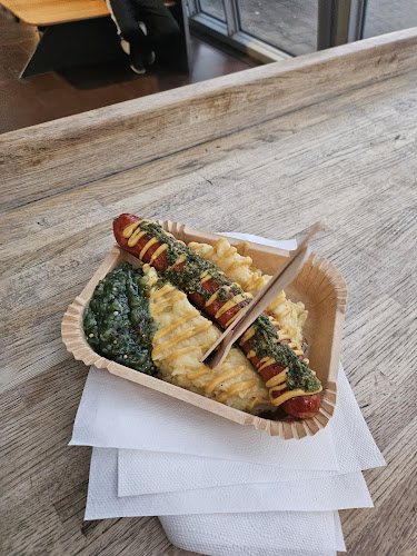 Sausage Haus - Gastronomi och hotellverksamhet