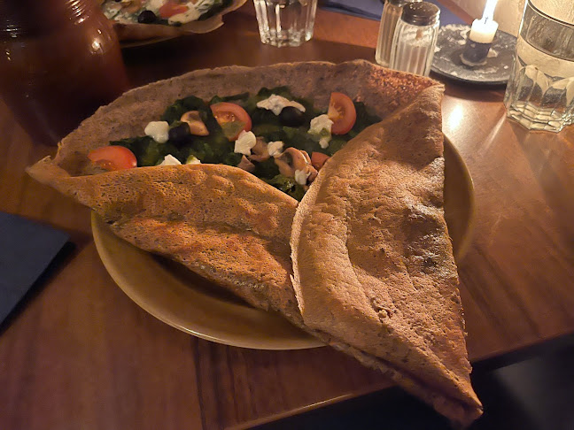 Crêperie Fyra Knop - Gastronomi och hotellverksamhet