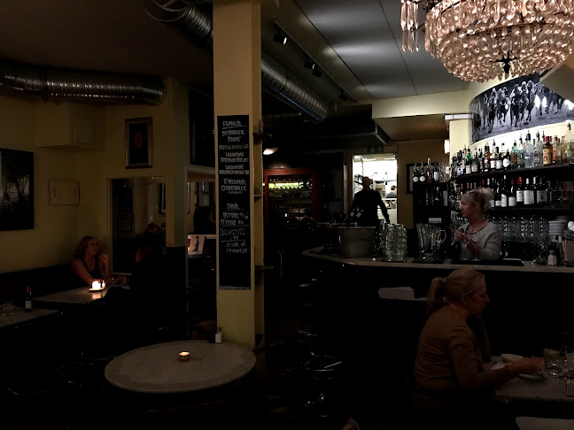 Restaurang PA&Co - Gastronomi och hotellverksamhet