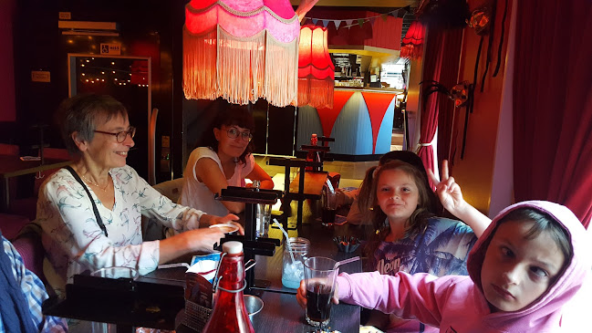 Pinchos Phone number