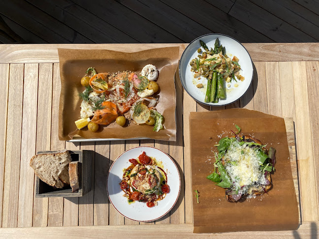 Naboterrassen Phone number