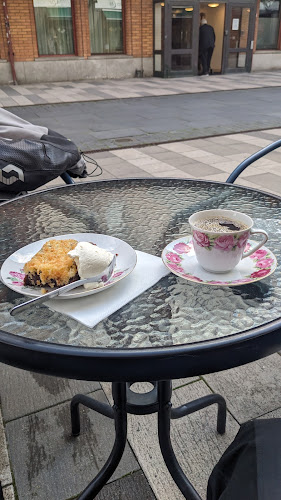 Café Selma - Gastronomi och hotellverksamhet