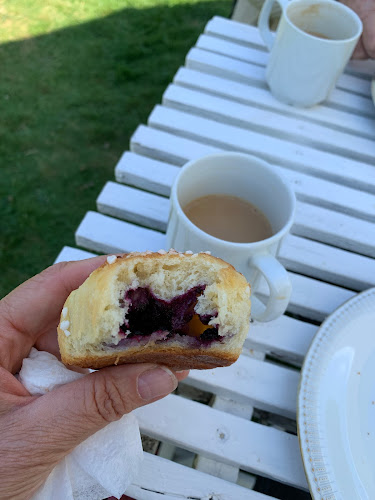 Comentarii opinii despre Nora Annas Gårdscafe’ och glamping