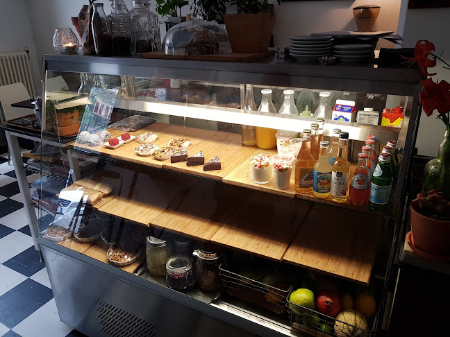 Comentarii opinii despre Domi