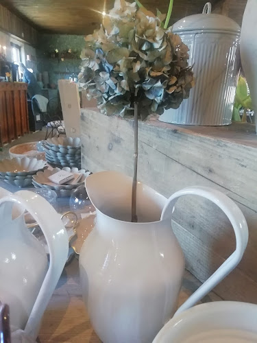 Blomsterlycka Gård - Gastronomi och hotellverksamhet