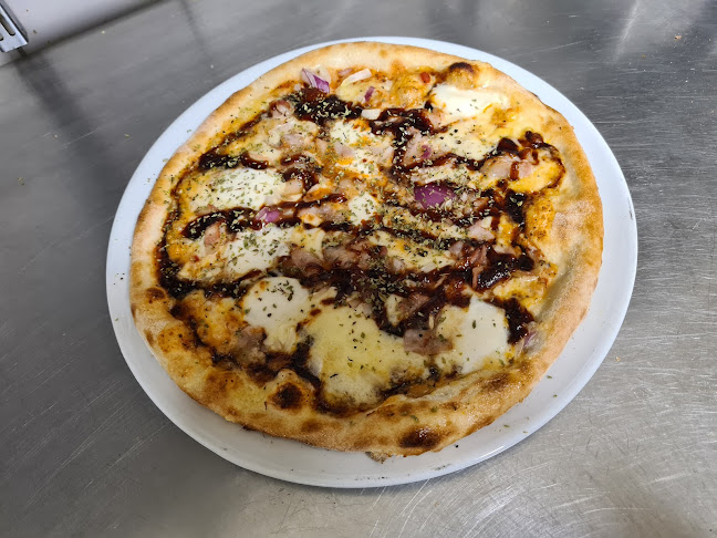 Opinii despre Väderums Restaurang Pizzeria în Oskarshamn - Gastronomi och hotellverksamhet