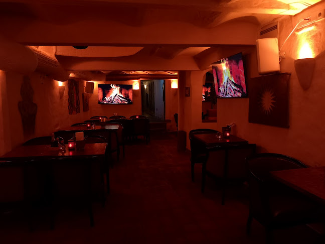 Firavin Kök & Cocktail Bar - Gastronomi och hotellverksamhet