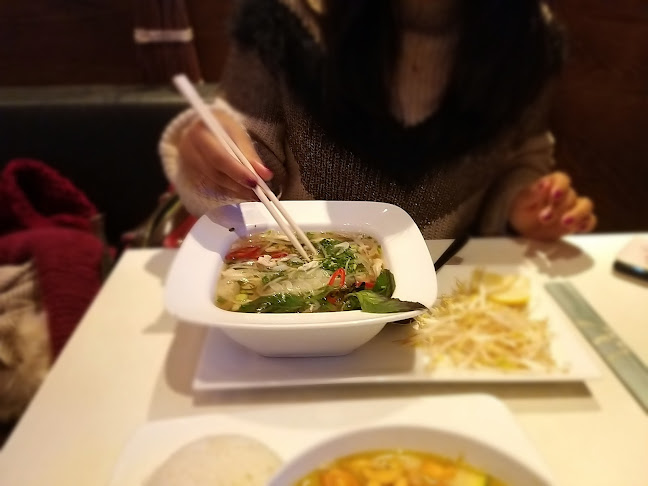 Comentarii opinii despre Sliders & Shakes