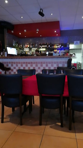 Maharane Indisk Restaurang & Bar - Gastronomi och hotellverksamhet