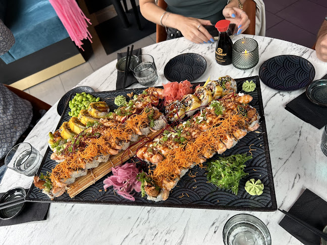 Opinii despre Shiro Restaurang în Göteborg - Gastronomi och hotellverksamhet