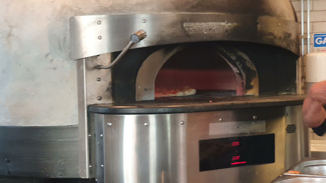 Pizzeria Mums | Krokslätt - Gastronomi och hotellverksamhet