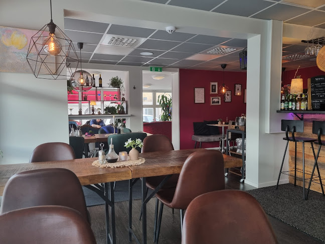 Opinii despre Relax bar & bistro în Strömstad - Gastronomi och hotellverksamhet