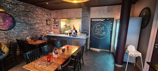 Comentarii opinii despre Cut & Slice