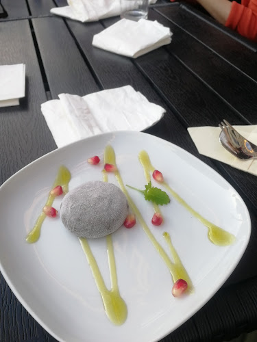 Ramen-Ya - Gastronomi och hotellverksamhet