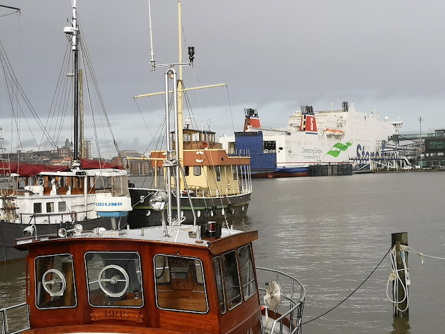 Ångbåtscaféet Eduard Melin - Gastronomi och hotellverksamhet