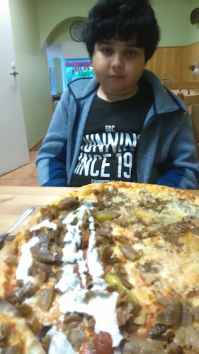 Pizzeria Pino (Pizza Crew Midsommarkransen) - Gastronomi och hotellverksamhet