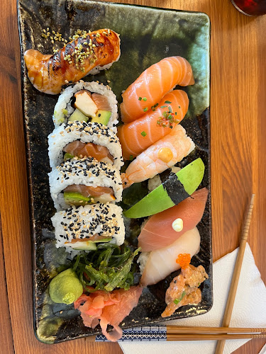 Opinii despre Dala Sushi Hallstahammar în Hallstahammar - Gastronomi och hotellverksamhet