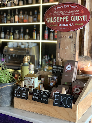 LA FABBRICA DEL GUSTO - Gastronomi och hotellverksamhet