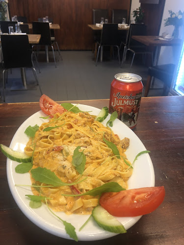 Pizzeria Vitt Hem - Gastronomi och hotellverksamhet