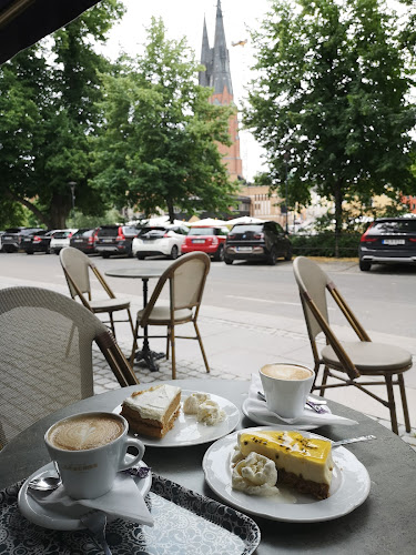 Café Årummet Phone number