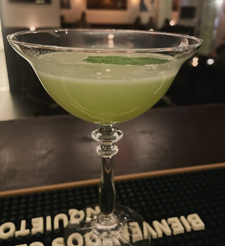 Street Life Phone number